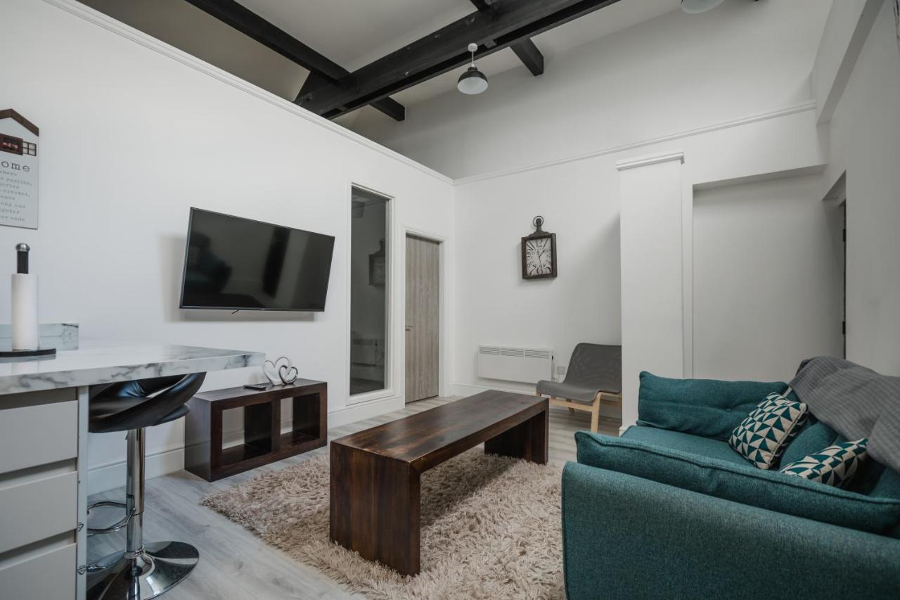 Hullidays-Theatre Hideout Apartment Kingston upon Hull Exterior photo
